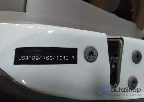 2006 Suzuki Grand Vitara Luxury z USA, uszkodzony, nr VIN JS3TD947664104217